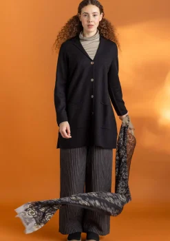 Stickad kavaj i filtad ekologisk ull-Gudrun Sjödén