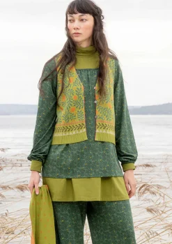 Stickad väst "Aurora" i ekologisk och återvunnen bomull/ull-Gudrun Sjödén New