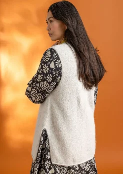 Stickad väst i alpackamix-Gudrun Sjödén New